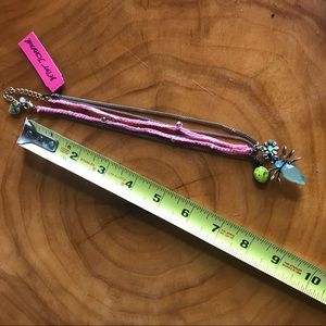 Betsey Johnson big necklace